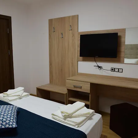 Hotel Active *